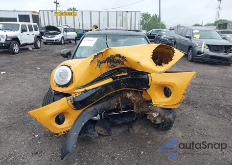 2015 Mini Hardtop Cooper из США, поврежденный, VIN WMWXS5C54FT833253